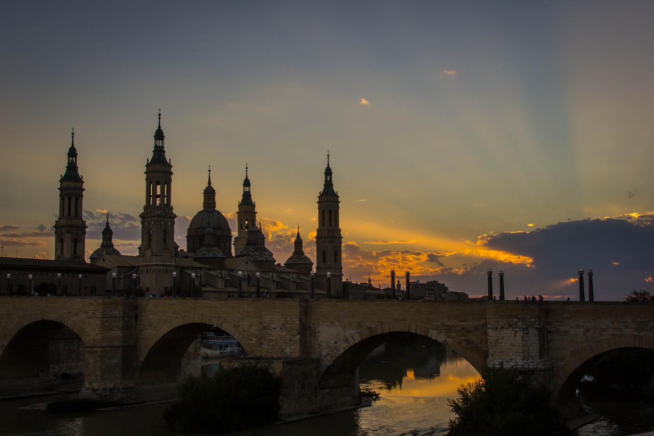 que ver en zaragoza en un dia