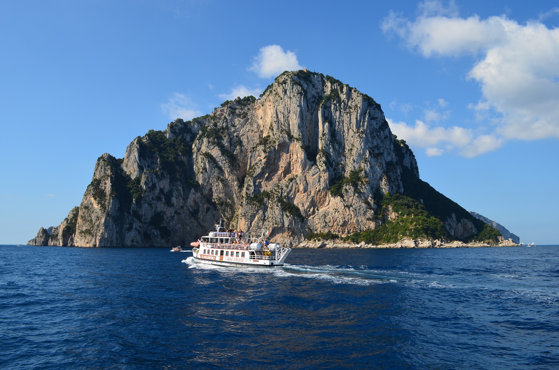 recorrido en barco capri