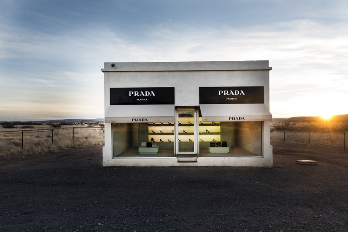 Prada Marfa: qué es y dónde está, curiosidad de moda | Viajar365