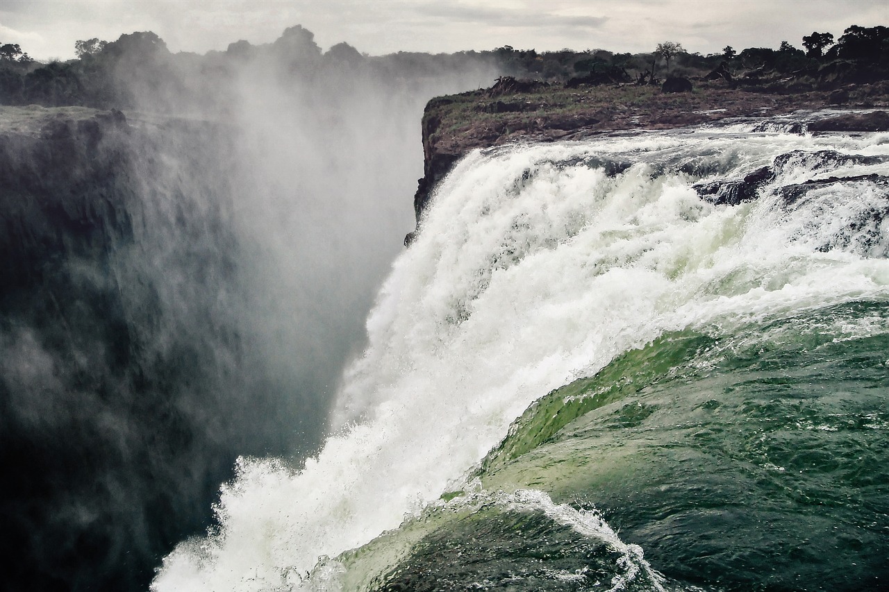 Lugares África cascada vctoria