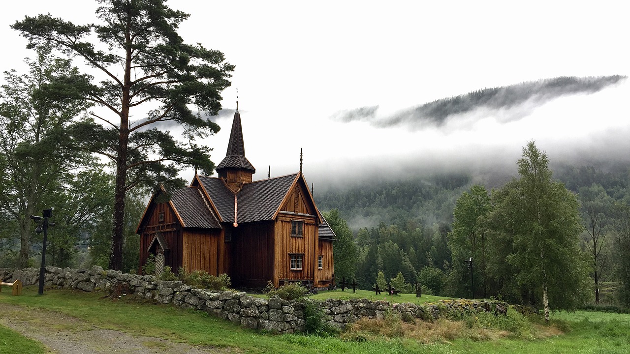Las 10 iglesias de madera más bellas de Noruega | Viajar365