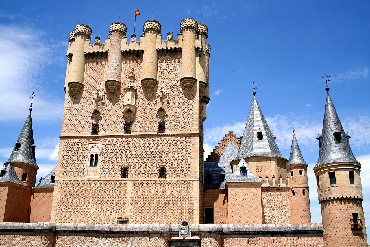 alcazar de segovia