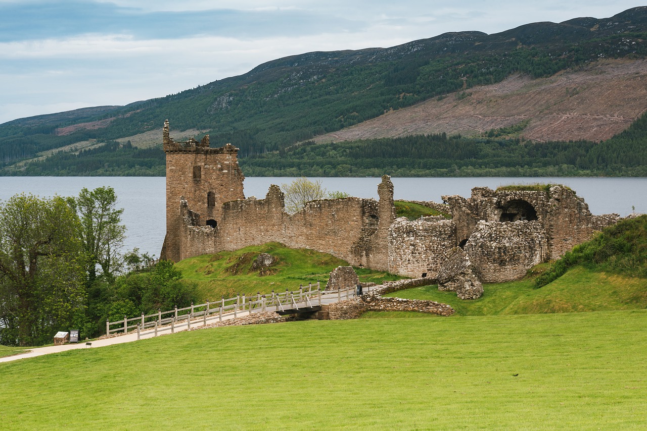 castillo de urquhart