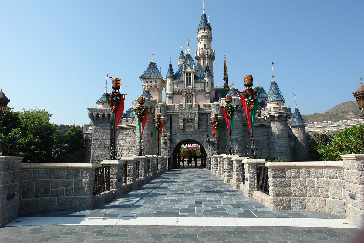 hong kong disneyland