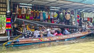 mercados flotantes cerca de bangkok 300x169