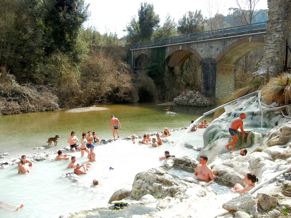 Termas de Petrolio