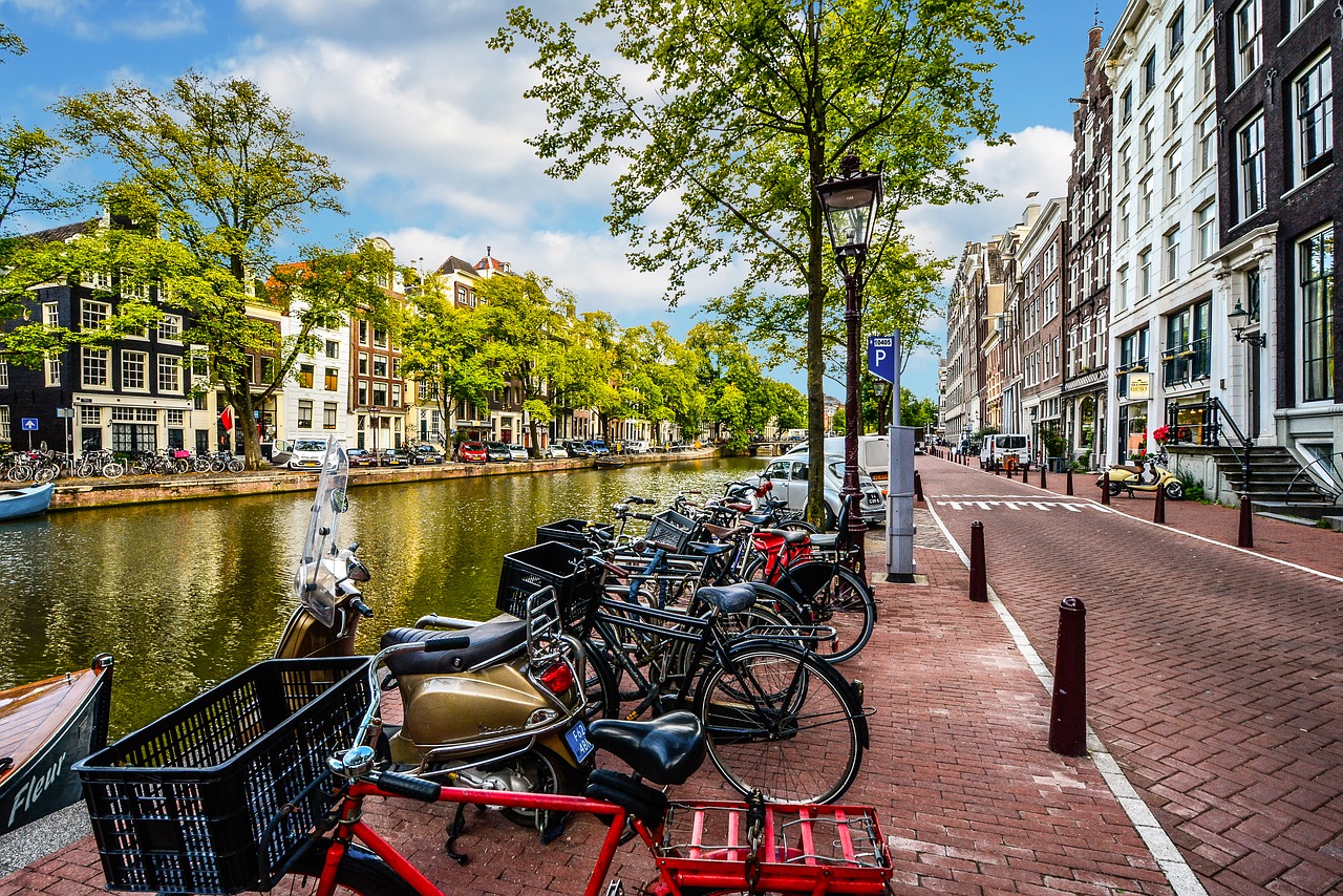 viajar en bicicleta por las ciudades de europa