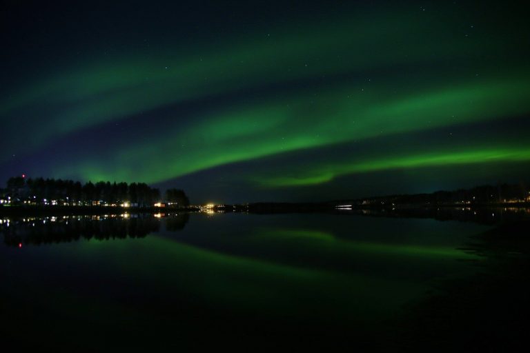 northern lights 1121089 1280