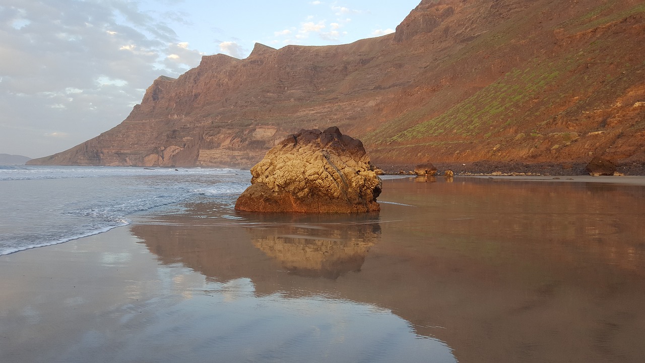 famara