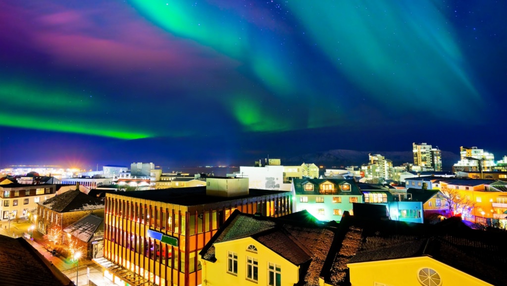 Los 9 mejores hoteles impresionantes en Islandia que ofrecen una puerta de entrada al corazón de esta mágica tierra.