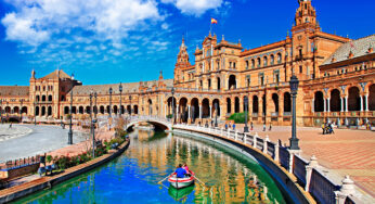 Los mejores destinos para viajar en Semana Santa y disfrutar de la Feria de Abril de Sevilla